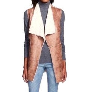 Knox Rose Faux Fur Lined Vest